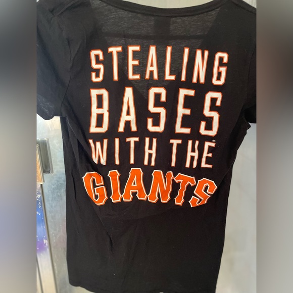 PINK Limited Edition SF Giants Activewear - Picture 2 of 11